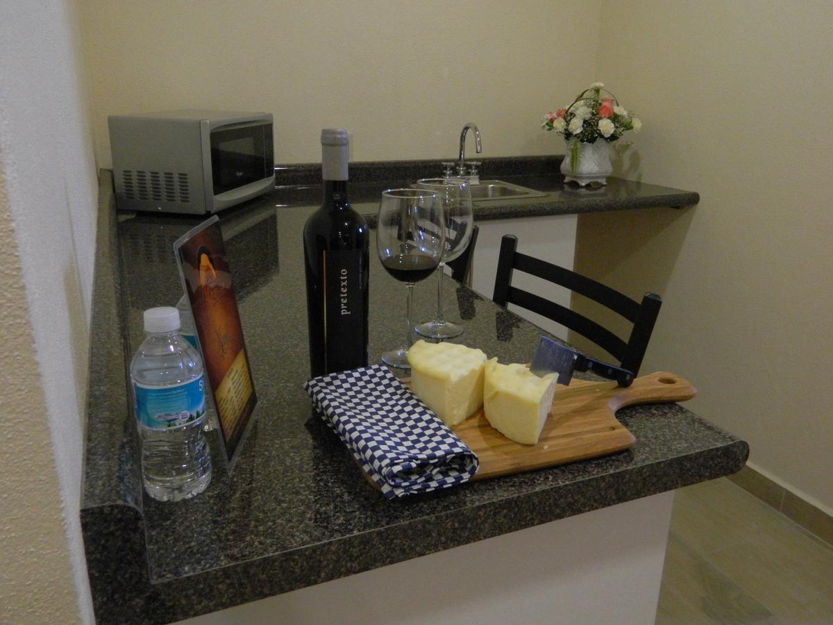 Hotel Plaza Bernal Luaran gambar