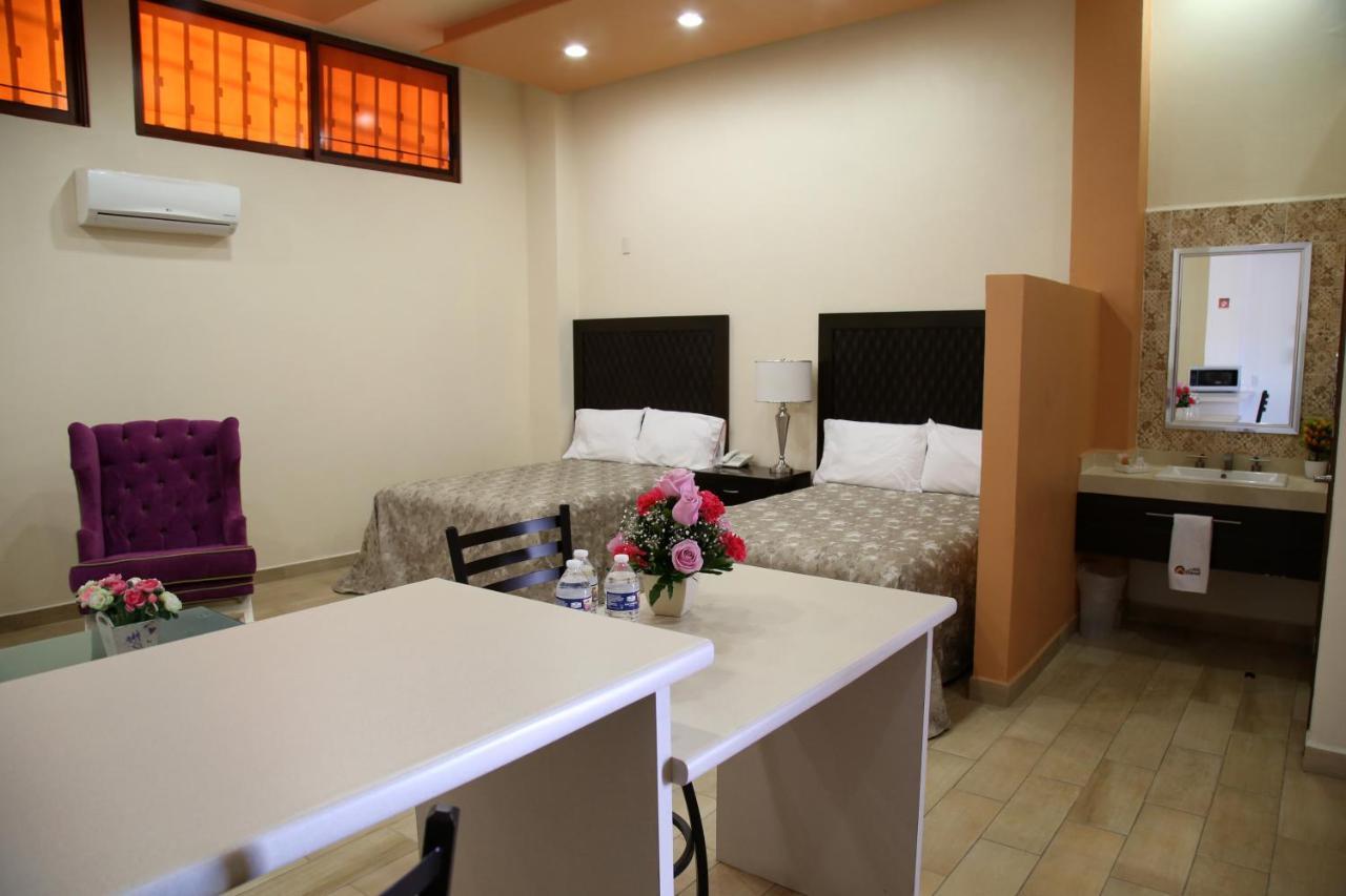 Hotel Plaza Bernal Luaran gambar