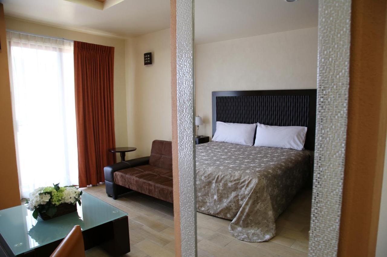 Hotel Plaza Bernal Luaran gambar