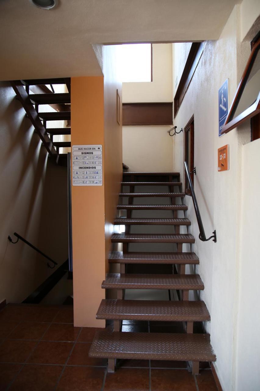 Hotel Plaza Bernal Luaran gambar