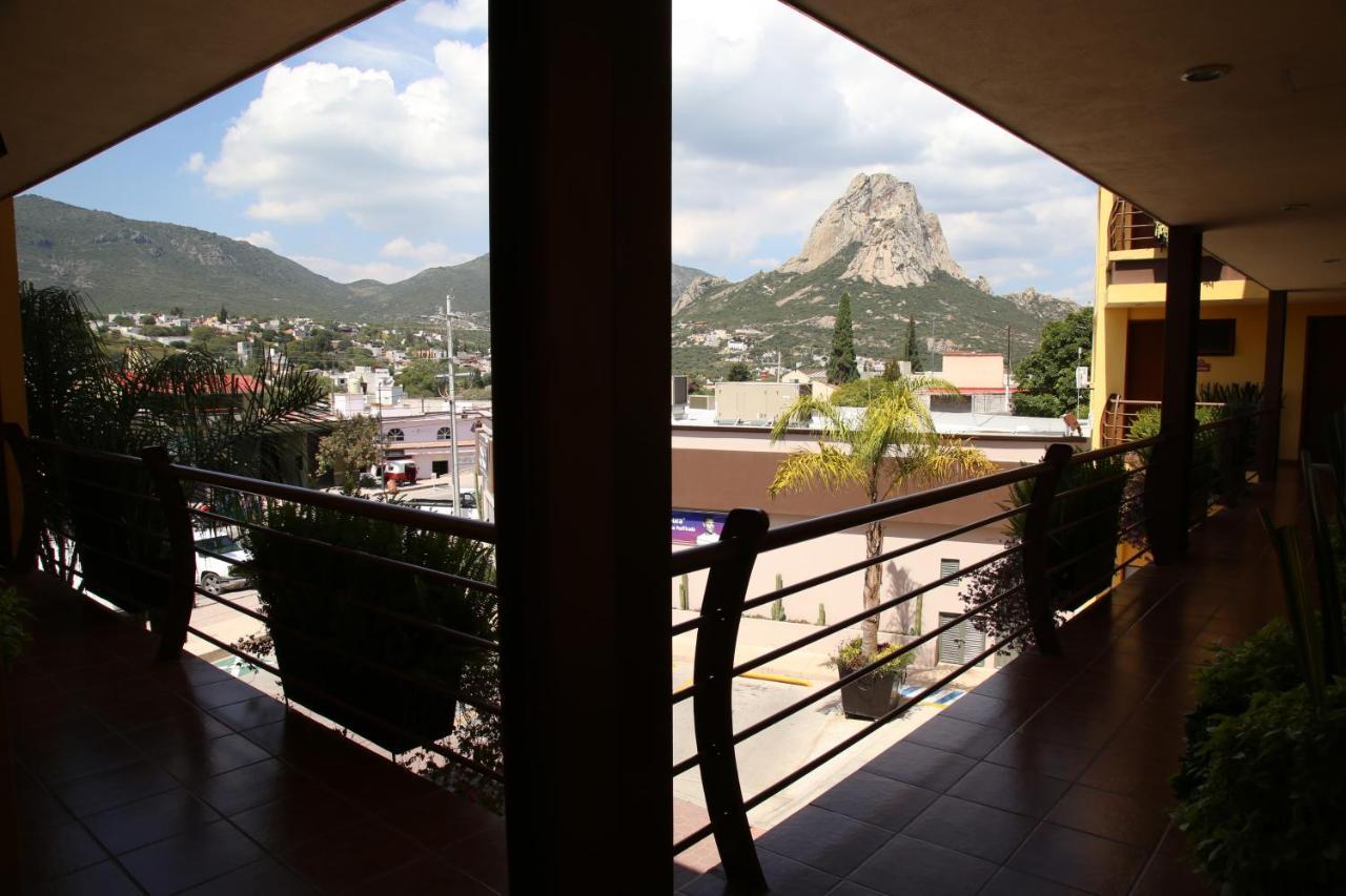 Hotel Plaza Bernal Luaran gambar
